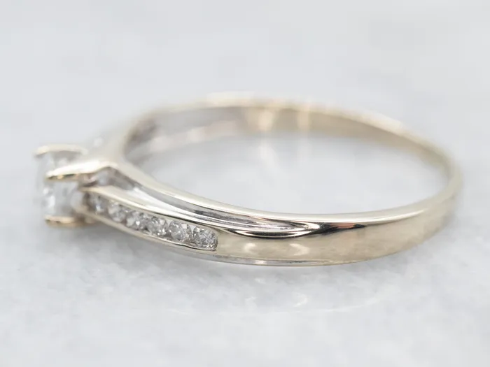 Rings Market Square Jewelers Round Brilliant Diamond Engagement Ring