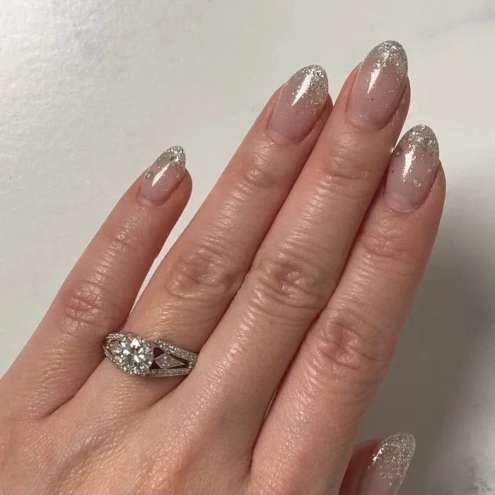 Rings Roundcut Engagement Ring CH Bridal