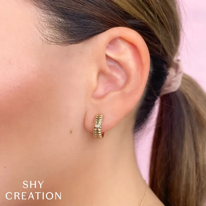 Shy Creation Earrings Shy Creation Diamond Bezel Hoop Earrings 005 CT Shy Creation Earrings Shy Creation Diamond Bezel Hoop Earrings 005 CT