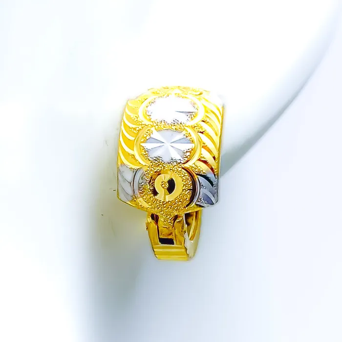 Unique Vibrant Wave 22k Gold Earrings Andaaz Jewelers Earrings