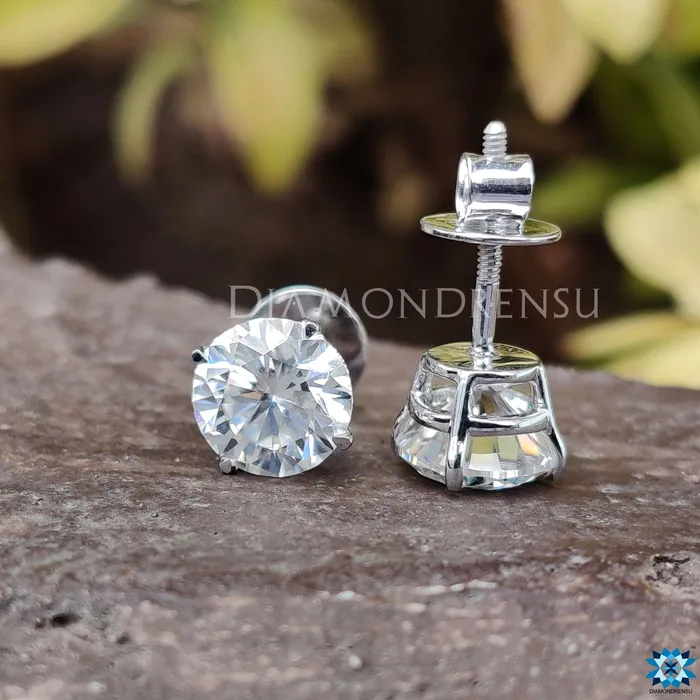 240 TW Round Brilliant Cut Classic Moissanite Stud Earrings Diamondrensu Earrings 240 TW Round Brilliant Cut Classic Moissanite Stud Earrings Diamondrensu Earrings