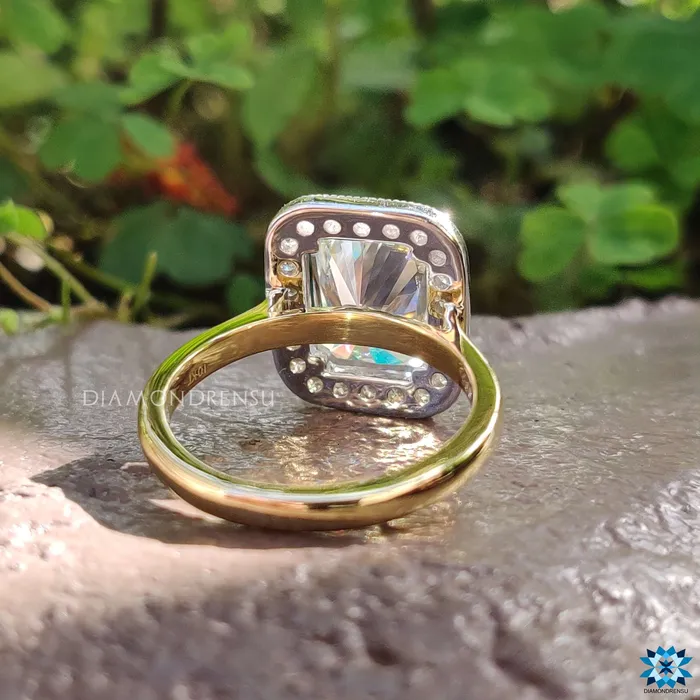 506 TCW Radiant Cut Cathedral Set Halo Moissanite Engagement Ring Diamondrensu Rings 506 TCW Radiant Cut Cathedral Set Halo Moissanite Engagement Ring Diamondrensu Rings