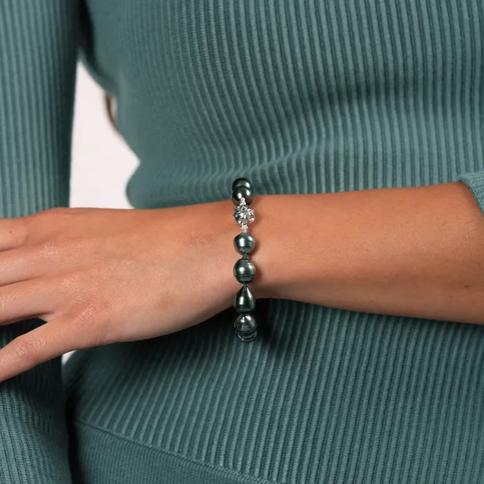 78 Tahitian Black Pearl Bracelet with Magnetic White Gold Clasp 1012mm Maui Divers Jewelry Bracelets 78 Tahitian Black Pearl Bracelet with Magnetic White Gold Clasp 1012mm Maui Divers Jewelry Bracelets