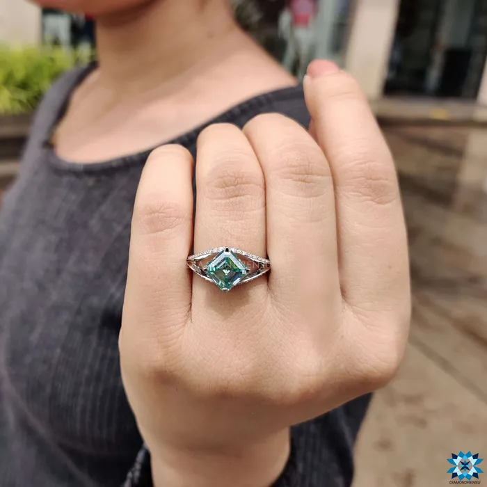 Diamondrensu 100 TW Asscher Step Cut Knife Edge Pave Set Unique Moissanite Engagement Ring Rings
