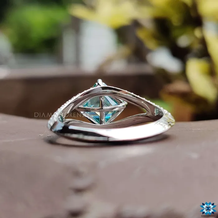 Diamondrensu 100 TW Asscher Step Cut Knife Edge Pave Set Unique Moissanite Engagement Ring Rings