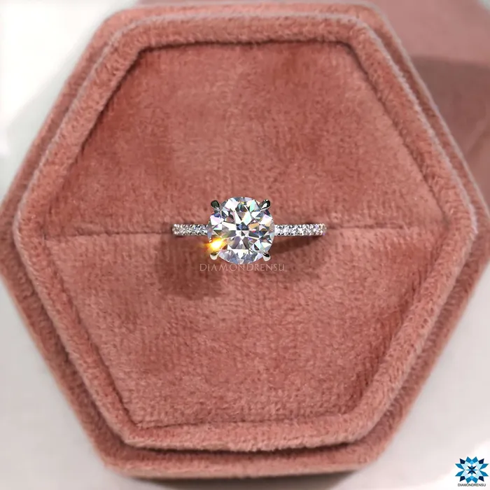 Diamondrensu 236 TW Round Brilliant Cut Pave Set Moissanite Engagement Ring Rings Diamondrensu 236 TW Round Brilliant Cut Pave Set Moissanite Engagement Ring Rings