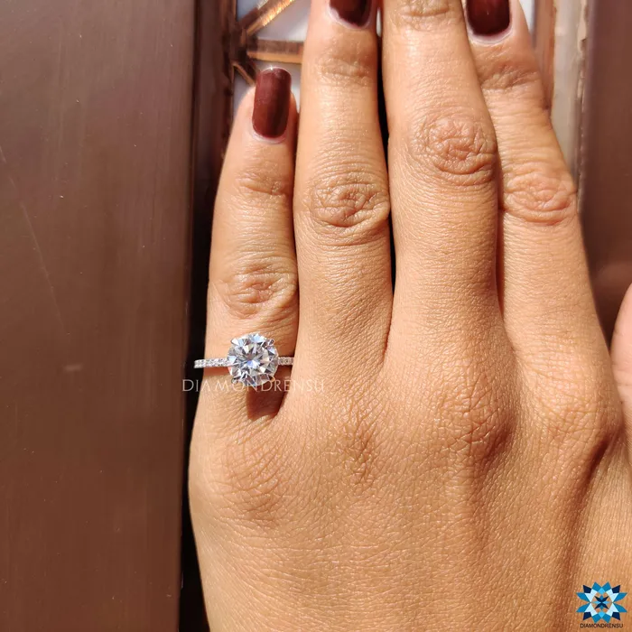 Diamondrensu 236 TW Round Brilliant Cut Pave Set Moissanite Engagement Ring Rings Diamondrensu 236 TW Round Brilliant Cut Pave Set Moissanite Engagement Ring Rings