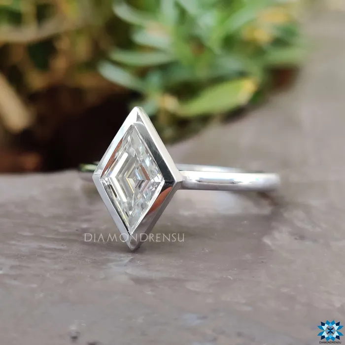 Diamondrensu Rings Bezel Engagement Ring With Lozenge Cut Moissanite