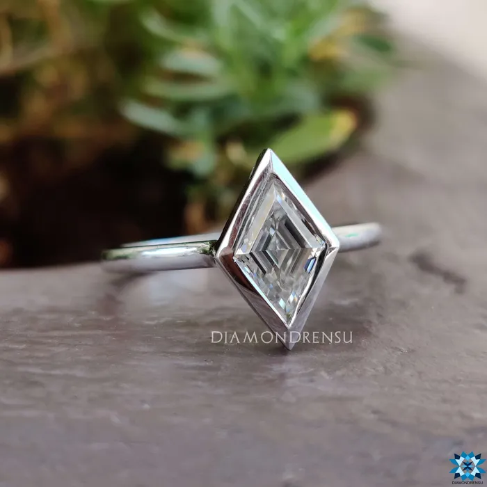 Diamondrensu Rings Bezel Engagement Ring With Lozenge Cut Moissanite