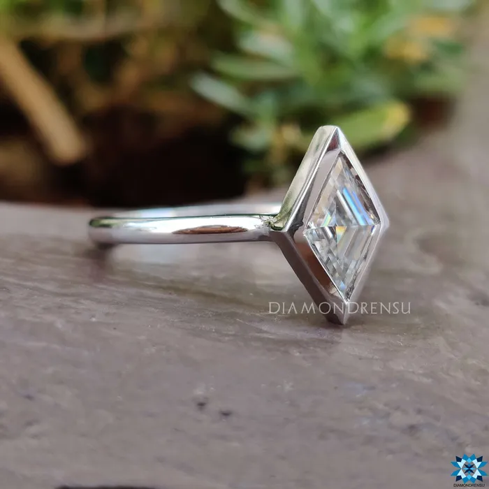 Diamondrensu Rings Bezel Engagement Ring With Lozenge Cut Moissanite