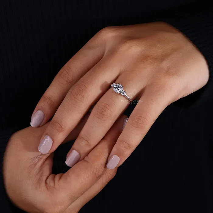 Diamondrensu Rings Round Lab Created Diamond Three Stone Engagement Ring for Women