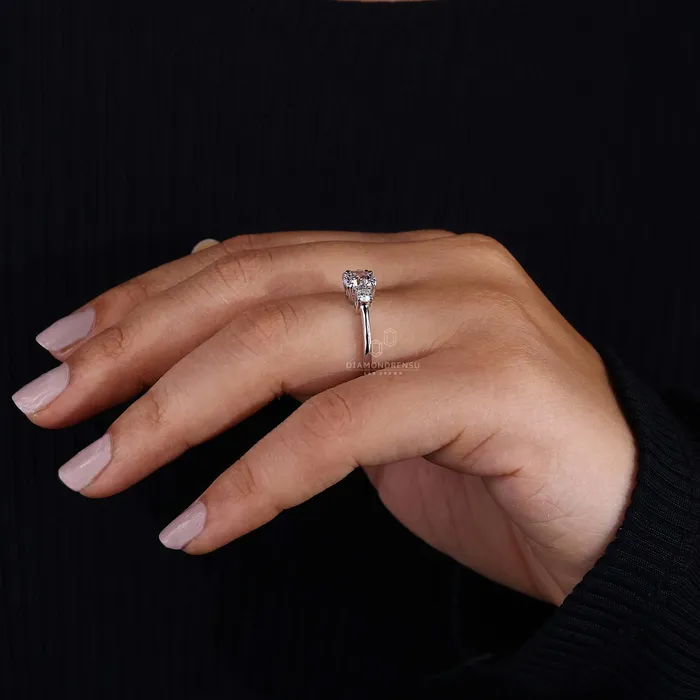 Diamondrensu Rings Round Lab Created Diamond Three Stone Engagement Ring for Women