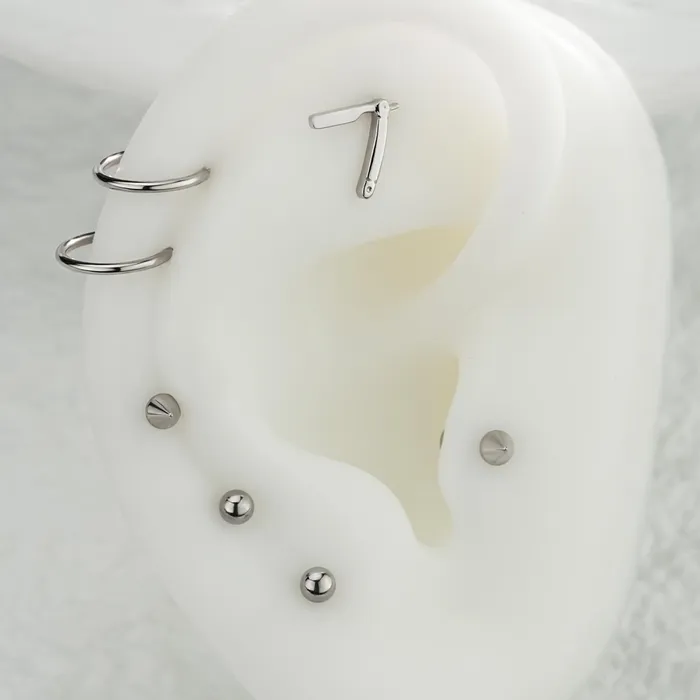 Earrings 16G Titanium Internally Threaded Razor Cartilage Stud OUFER BODY JEWELRY Earrings 16G Titanium Internally Threaded Razor Cartilage Stud OUFER BODY JEWELRY