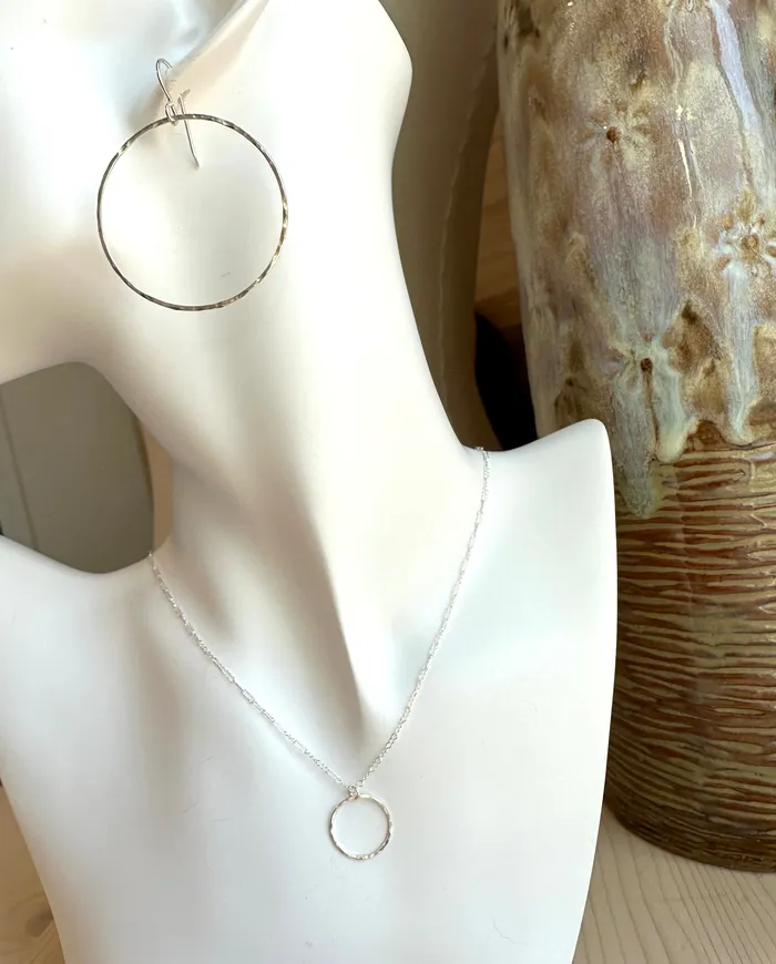 Eternity ChokerSilver Salty But Sweet Rings