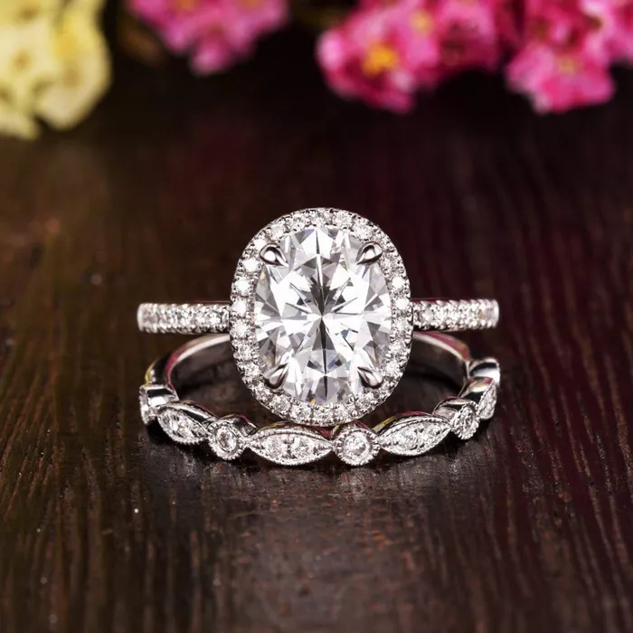 Flawless Moissanite Rings Classic Oval Cut Halo Bridal Ring Set