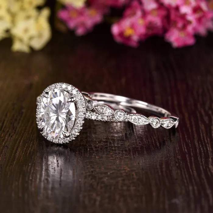 Flawless Moissanite Rings Classic Oval Cut Halo Bridal Ring Set Flawless Moissanite Rings Classic Oval Cut Halo Bridal Ring Set