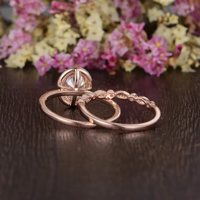 Flawless Moissanite Rings Classic Oval Cut Halo Bridal Ring Set Flawless Moissanite Rings Classic Oval Cut Halo Bridal Ring Set