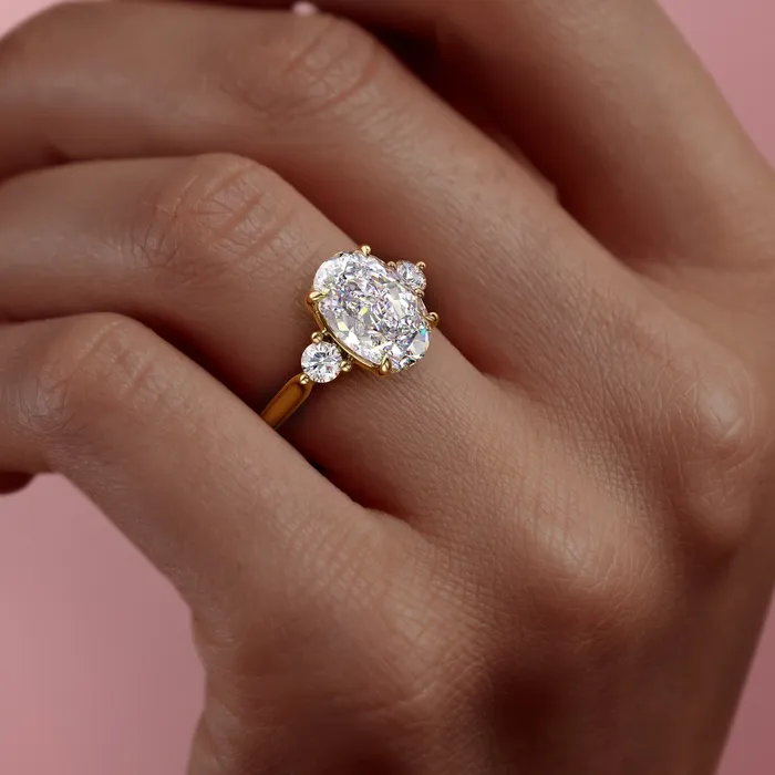 Flawless Moissanite Rings Oval Cut Moissanite 3 Stone Ring Flawless Moissanite Rings Oval Cut Moissanite 3 Stone Ring