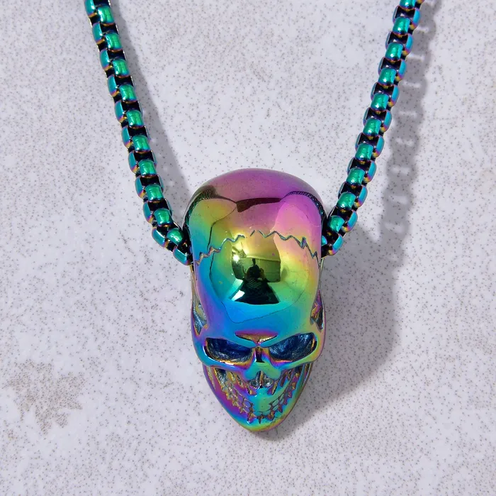 Kalifano Necklaces Aurora Borealis Skull Steel Hearts Necklace