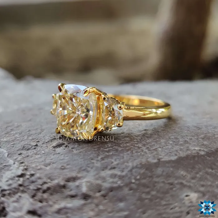 Rings Diamondrensu 350 TW Cushion Cut Moissanite Three Stone Engagement Ring Rings Diamondrensu 350 TW Cushion Cut Moissanite Three Stone Engagement Ring