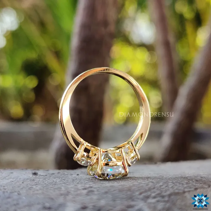 Rings Diamondrensu 350 TW Cushion Cut Moissanite Three Stone Engagement Ring Rings Diamondrensu 350 TW Cushion Cut Moissanite Three Stone Engagement Ring