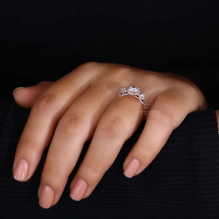Rings Diamondrensu Round Diamond Engagement Ring Pave Setting